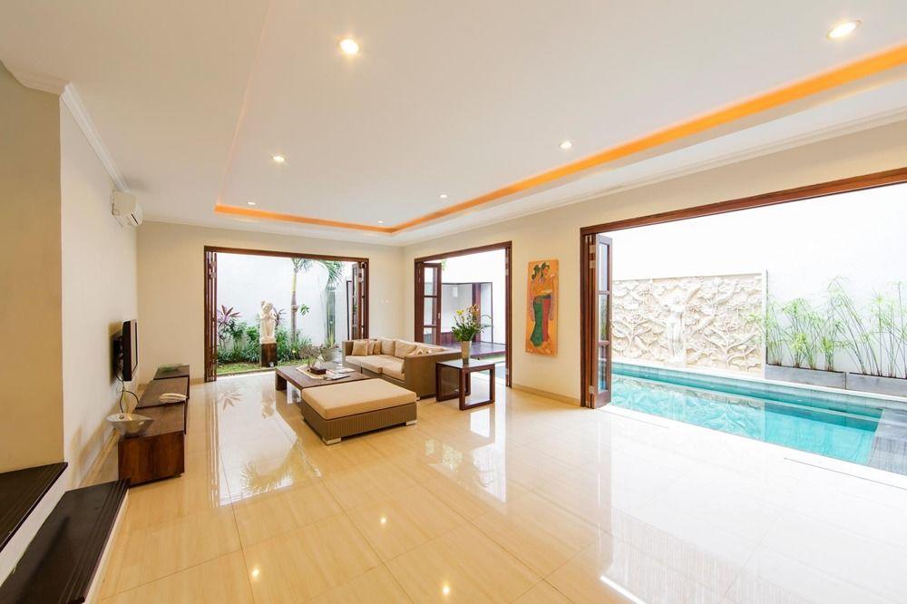 White Lotus Villas Seminyak Kültér fotó