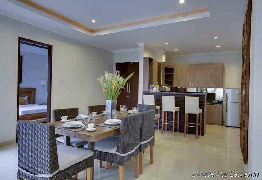 White Lotus Villas Seminyak Kültér fotó