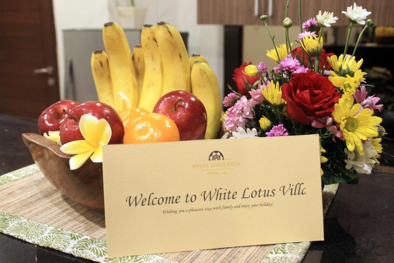 White Lotus Villas Seminyak Kültér fotó